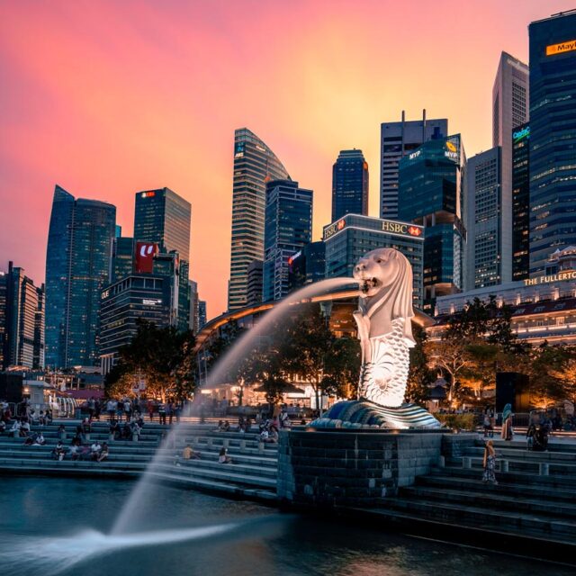 https://exquisiteescapes.travel/wp-content/uploads/2022/12/Singapore-640x640.jpg